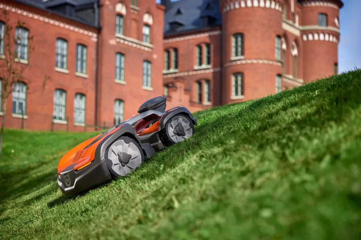 Automower® Husqvarna 535 AWD EPOS®