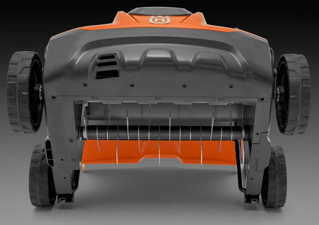 Husqvarna S 138i cu baterie și încărcător