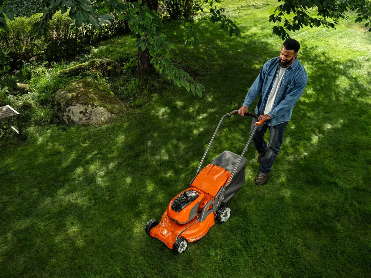 Husqvarna LC 347iVX (nu include acumulator și încărcător)