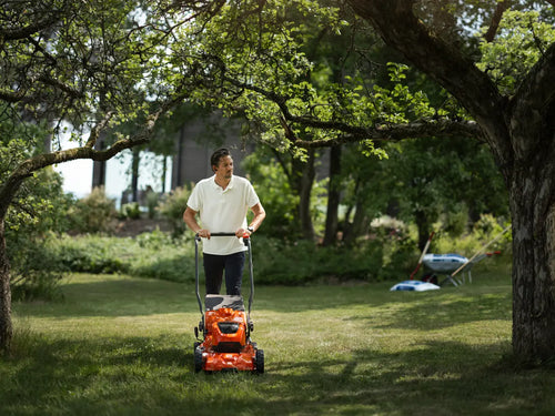 Husqvarna LC 251iS (nu include acumulator și încărcător)