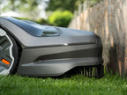 PACHET: Husqvarna Automower® 405XE NERA + stație de referință + modul EPOS