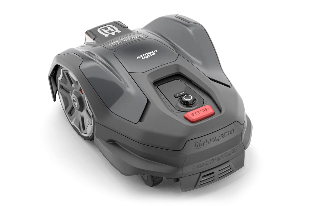 PACHET: Husqvarna Automower® 405XE NERA + stație de referință + modul EPOS