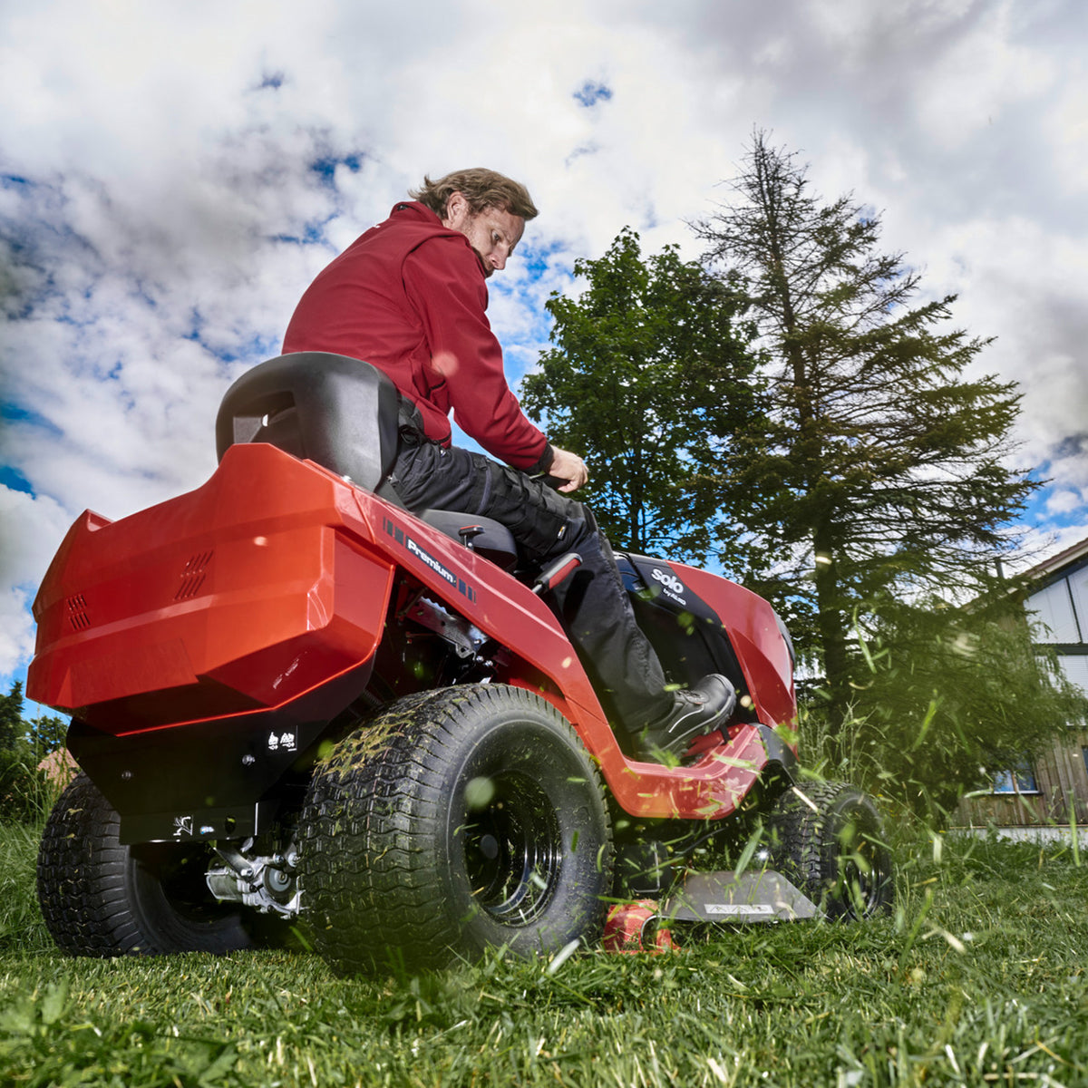 tractoras tuns gazon, latime taiere 111cm hydro SOLO byAL-ko T22-111.4 HDS-A V2 Premium pro, cu motor Pro700 708cc 13.0kW