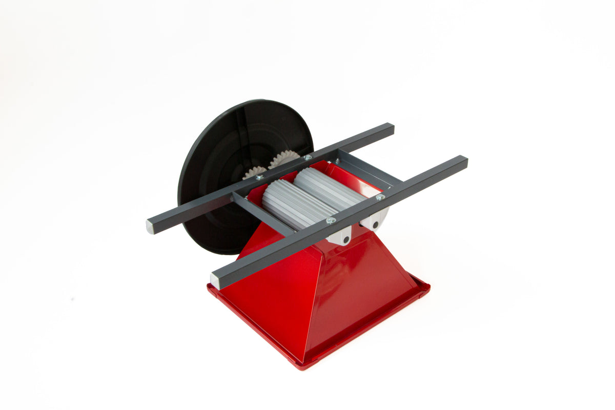 Zdrobitor struguri manual B-crush.PM, cuva 400x400